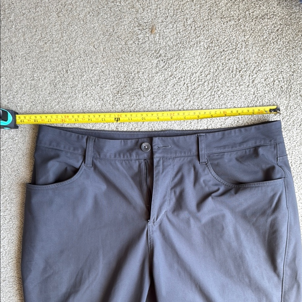Vuori Men's Meta - 36x31